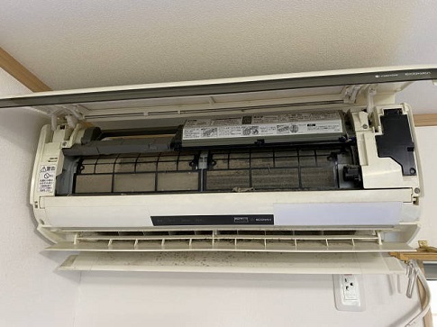 2015年式　パナソニック掃除機能付きエアコン パナソニックCS-405CX（2015）お掃除機能付きエアコンクリーニング